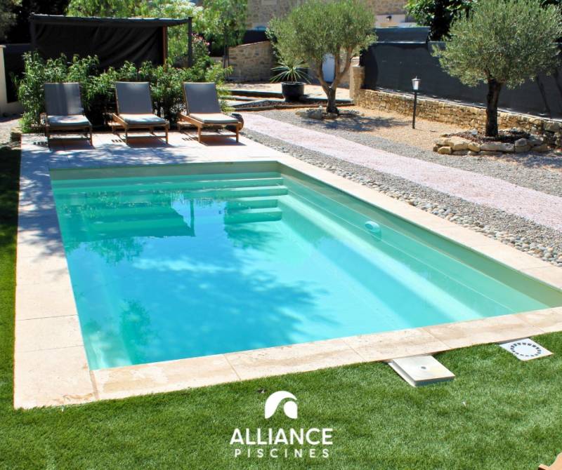 Comment entretenir sa piscine pendant les fortes chaleurs ? 