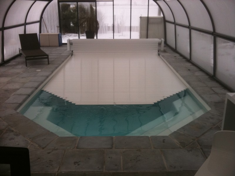 Piscine  avec reservation volet hors sol  Alliance piscines TOULON  ( 83 )